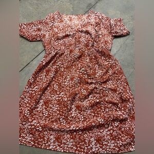 Source Unknown White and Orange Ruffled Tiered Midi Dress